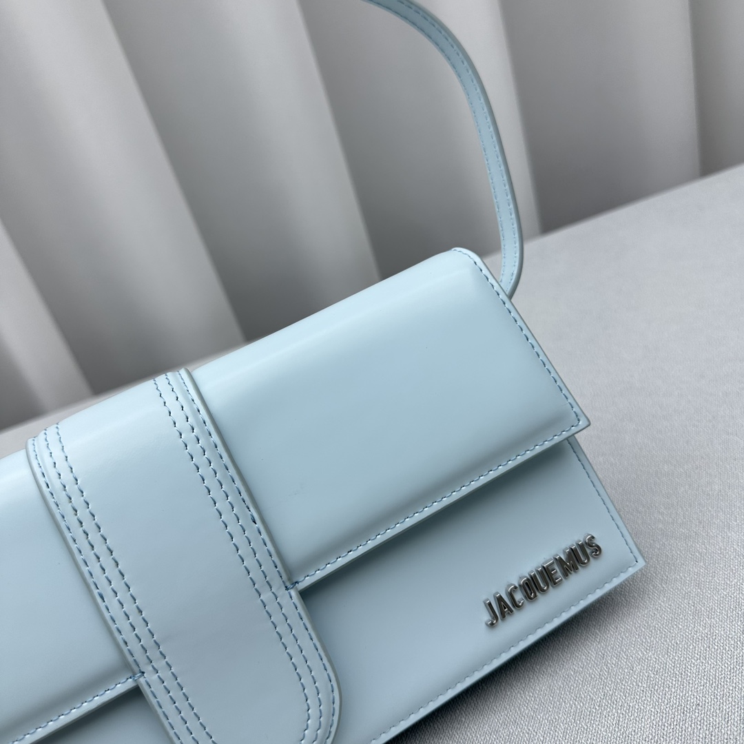 Jacquemus Satchel Bags